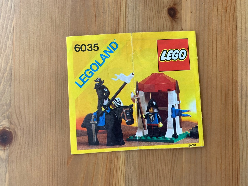 LEGO Castle 6035 Castle Guard