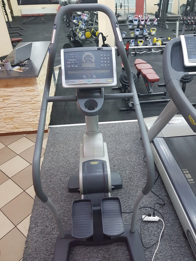 Stepper Technogym STAN IDEALNY