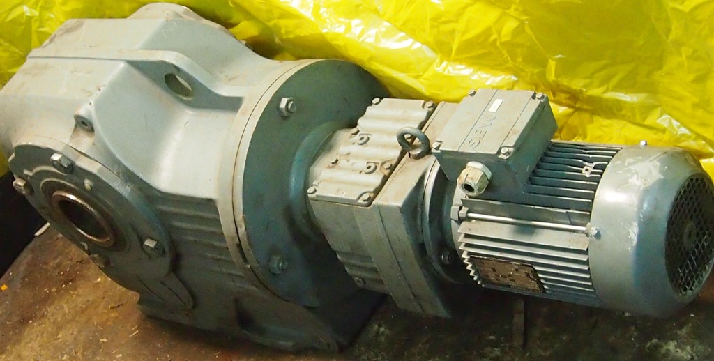 Моторедуктор f-67. Мотор-редуктор ka97. Коническо-цилиндрический мотор-редуктор k37. Мотор-редуктор k87 drs160m4. Мотор редуктор ка97/т.