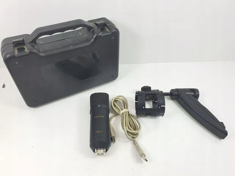 MIKROFON NOVOX NC1 + STATYW + WALIZKA