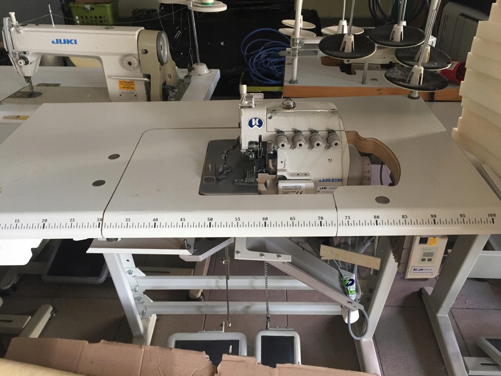 Overlock 4 nitkowy Jack JK804D FV 8505795028 oficjalne archiwum