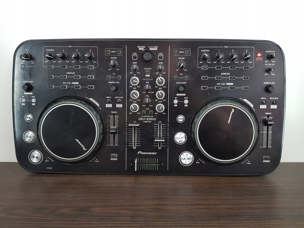 Mikser Pioneer DDJ-ERGO-K LIMITED