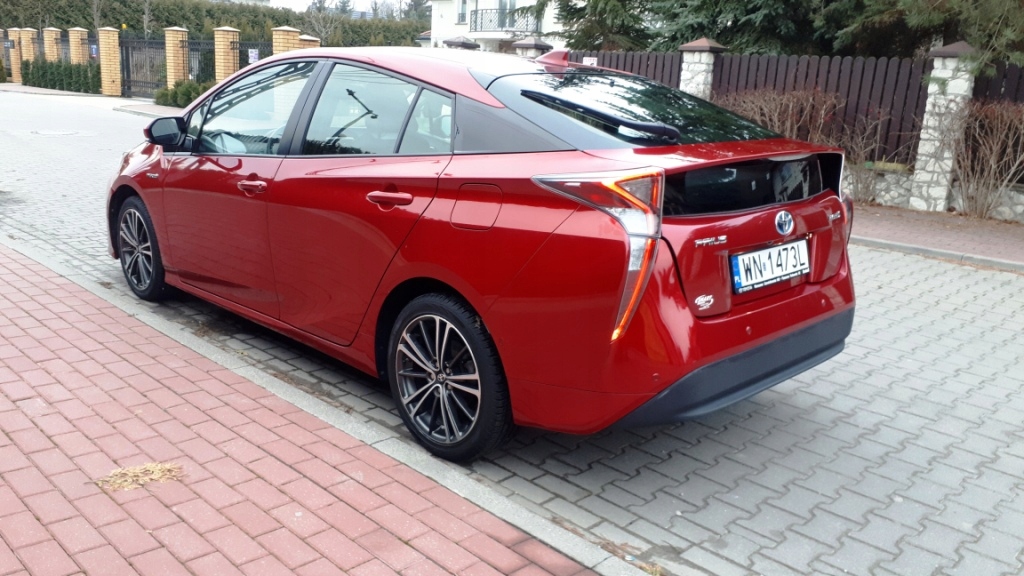 Купить Toyota Prius HYBRID Prestige Максимальная комплектация: отзывы, фото, характеристики в интерне-магазине Aredi.ru