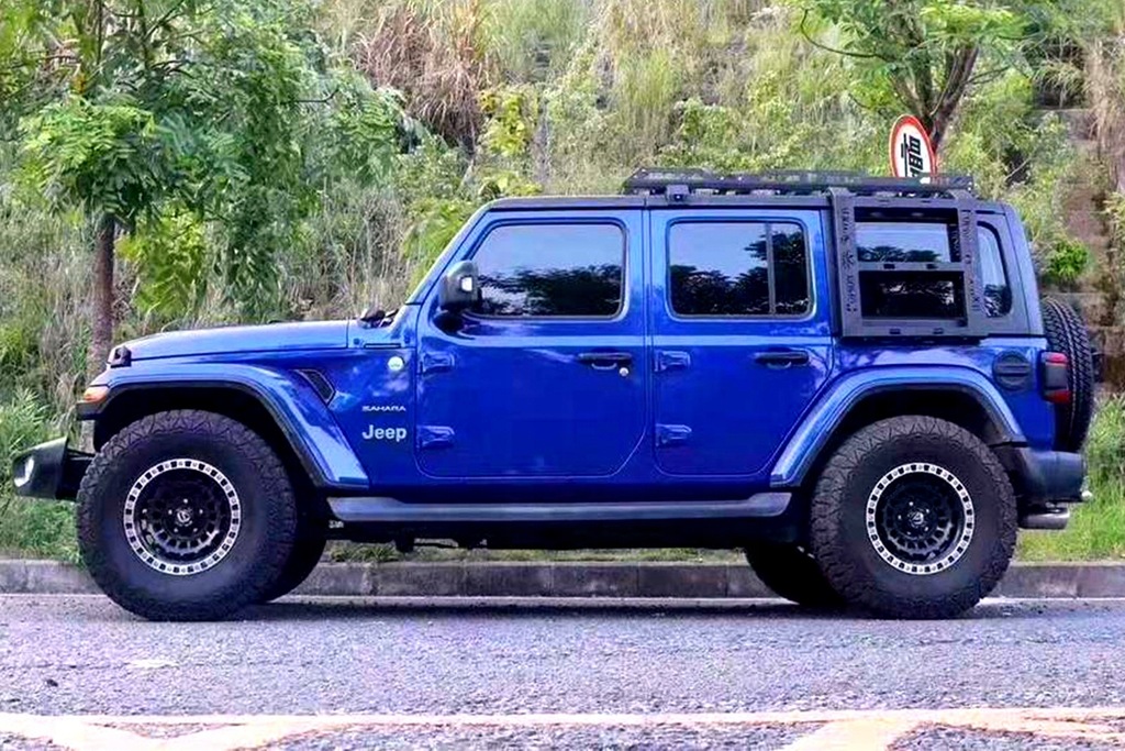 Jeep Wrangler Rubicon крыша