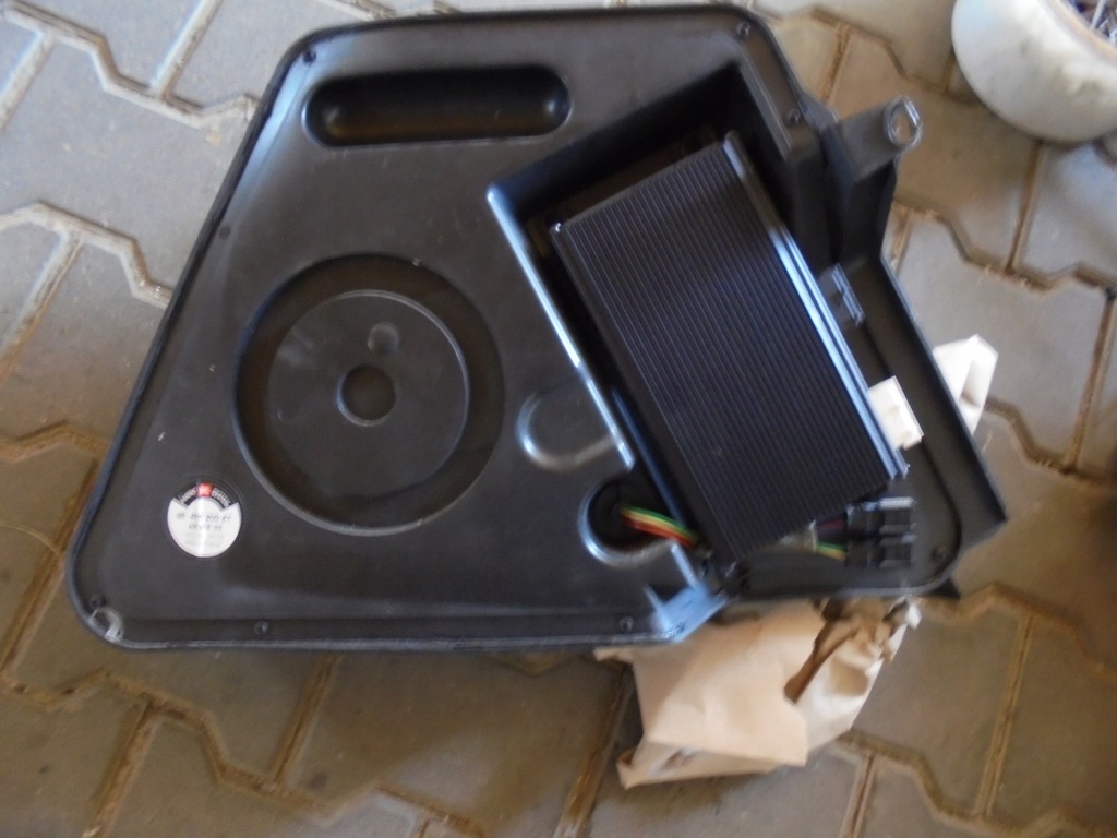 peugeot 206 jbl subwoofer