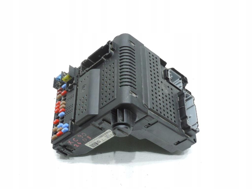 メル17613 Mercedes W204 M272 Przewód Wentylacji Rozrządu Benzyna