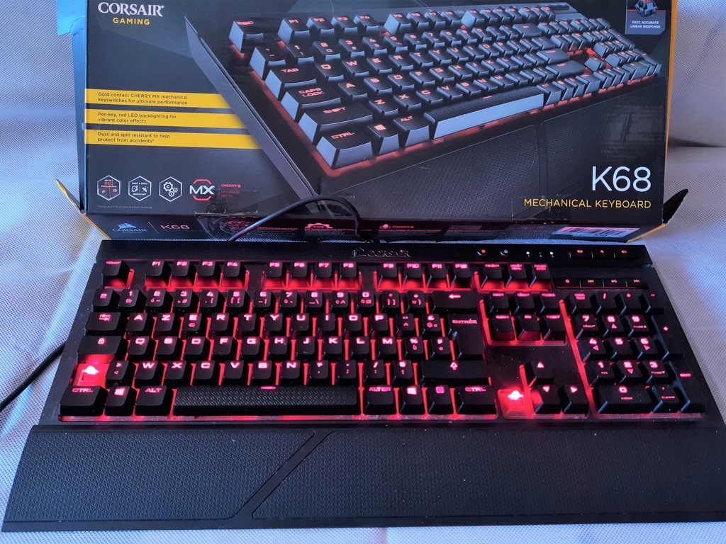 Klawiatura Corsair Gaming K68 Led Cherry MX Red