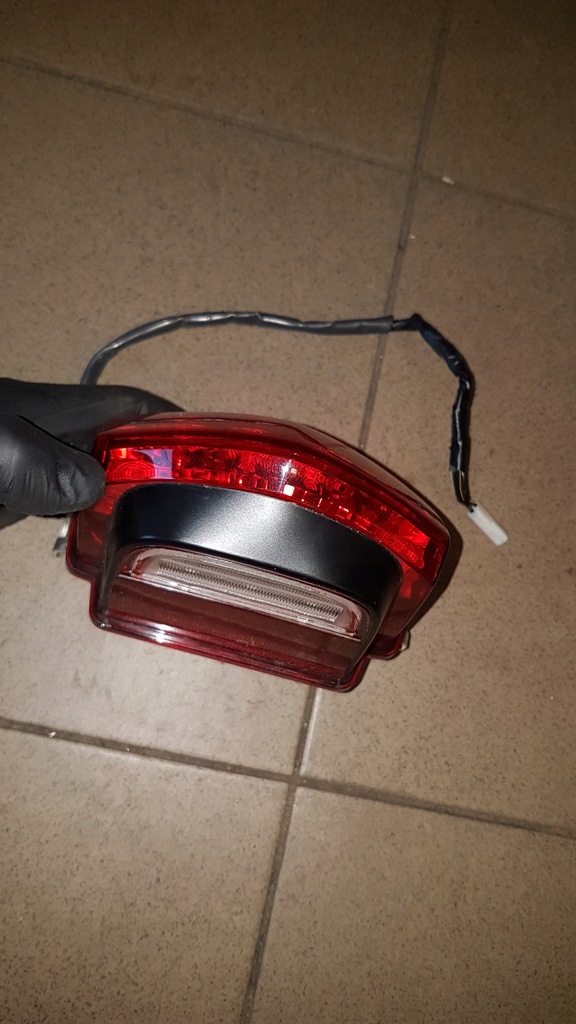 Lampa tył tylna Honda Cbr 600 Pc 40 bdb stan