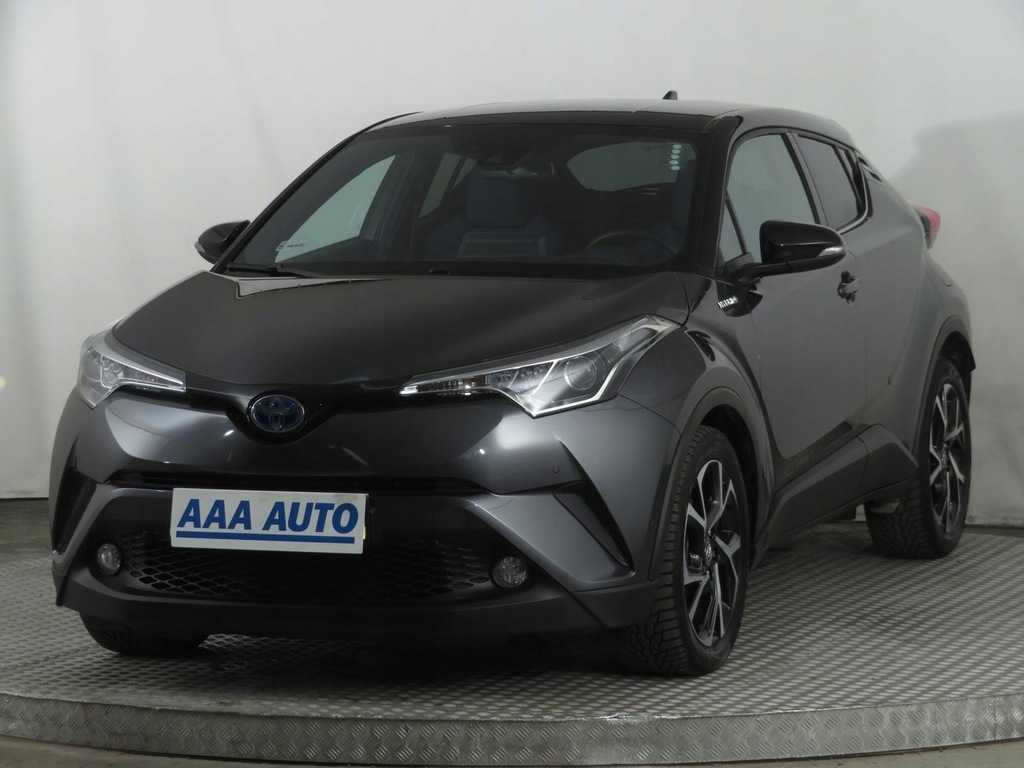 Купить Toyota C-HR 1.8 Hybrid, Салон Польша: отзывы, фото, характеристики в интерне-магазине Aredi.ru