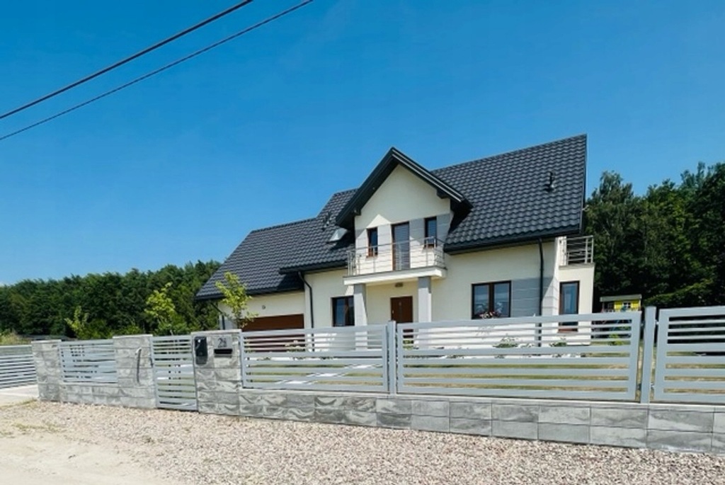 Dom, Wola Zambrzycka, Zambrów (gm.), 170 m²