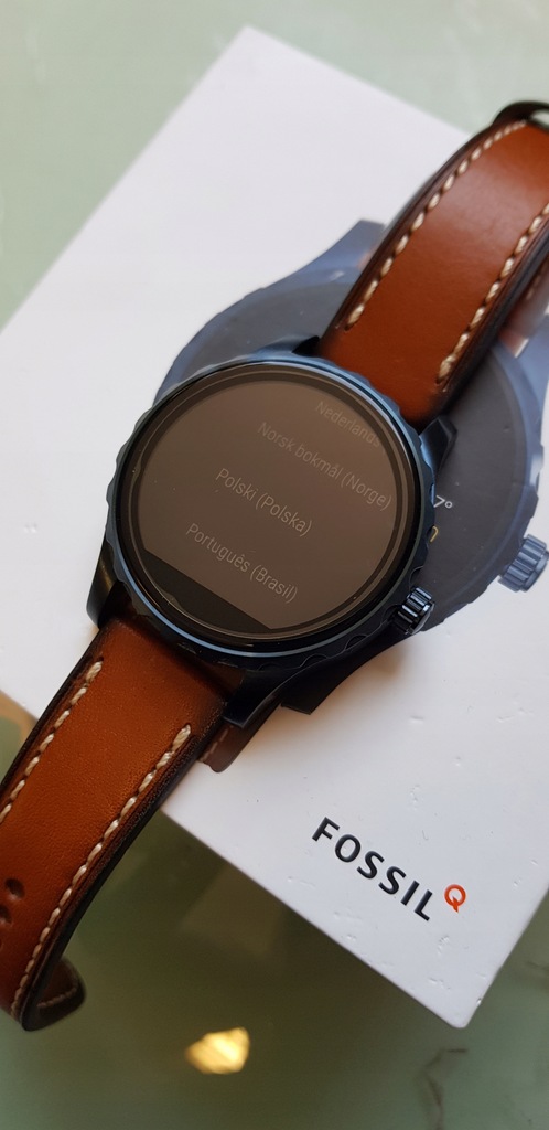 smartwatch fossil dw2a