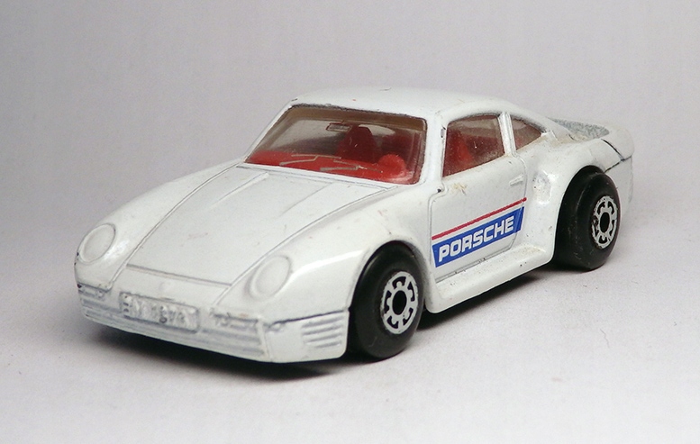 MATCHBOX -- PORSCHE 959