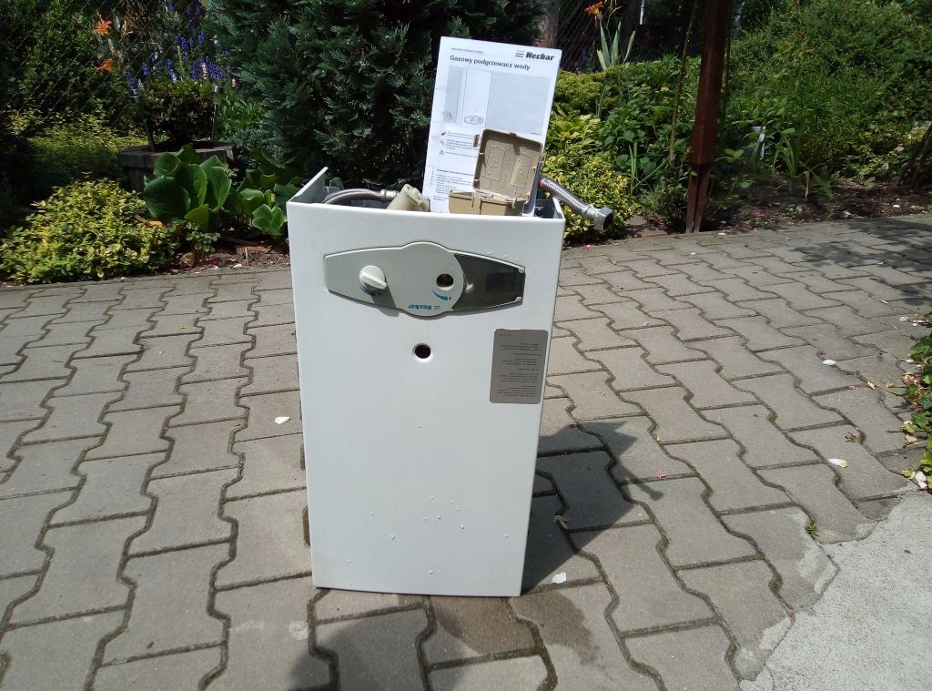 Gazowy podgrzewacz wody - Nechar - 8239774967 - oficjalne archiwum Allegro