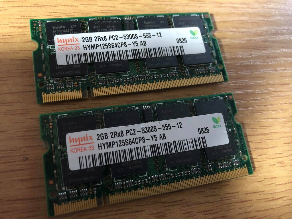 2szt. RAM HYNIX 2GB 2Rx8 PC2-5300S-555-12 LAPTOP