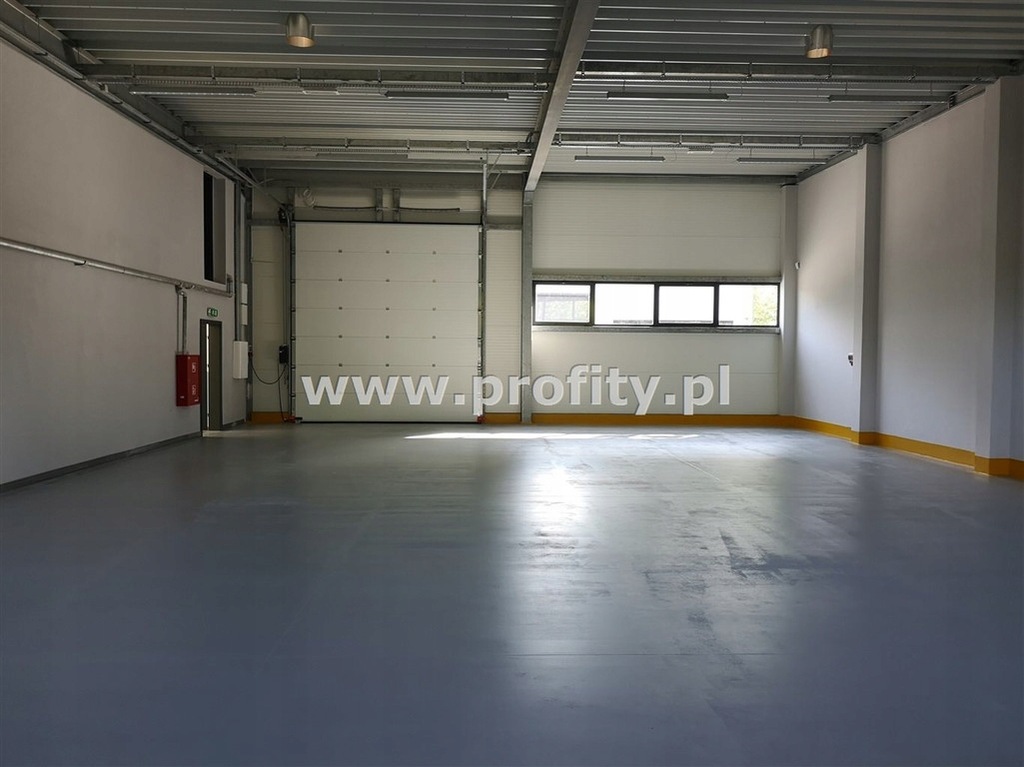 Magazyny i hale, Będzin, 408 m²