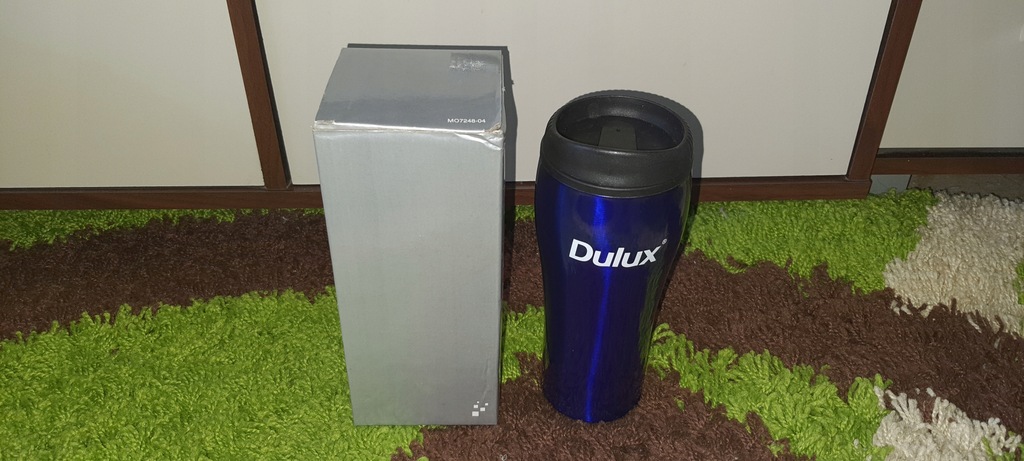 Kubek termiczny Dulux.. nowy.. Polecam..