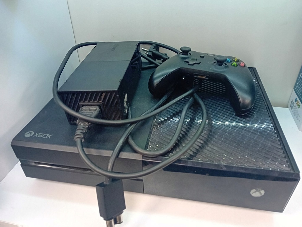 Konsola Xbox One 800 GB czarny