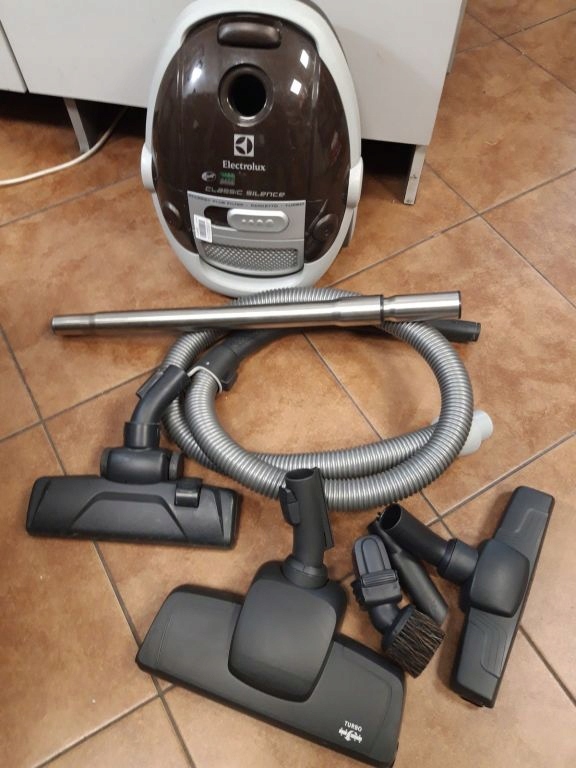 ODKURZACZ ELEKTROLUX CLASSIC SILENCE US2 - 9117952241 - oficjalne ...
