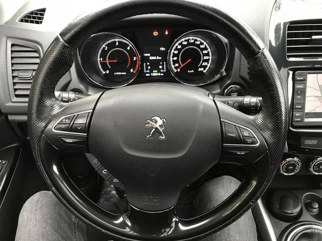 Купить Peugeot 4008 Peugeot 4008 Самая богатая версия 150 л.с.: отзывы, фото, характеристики в интерне-магазине Aredi.ru