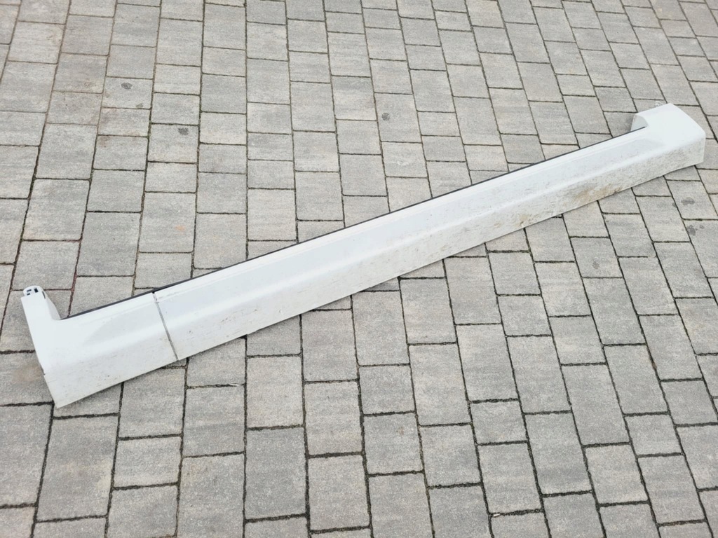 VOLVO XC90 II 2015> LISTWA NAKŁADKA PROGOWA PRAWA