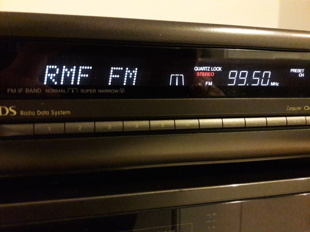 Technics tuner ST-GT650.