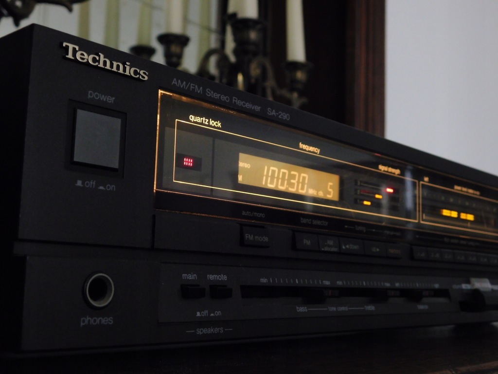 TECHNICS SA-290 STEREO AMPLITUNER (1986-89)