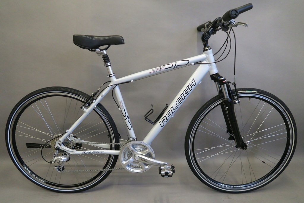 Uniwersalny rower crossowy Raleigh Shimano LX