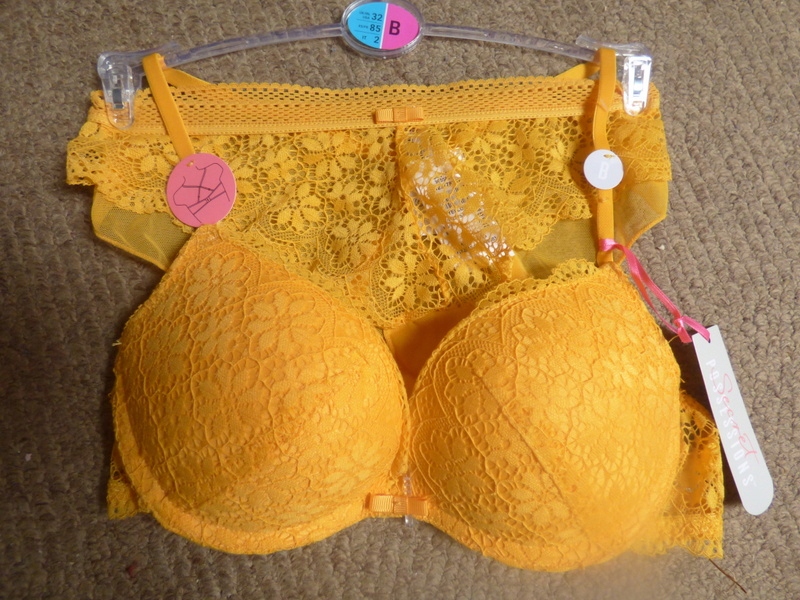 PRIMARK PUSH UP LACE KOMPLET YELLOW 80B M