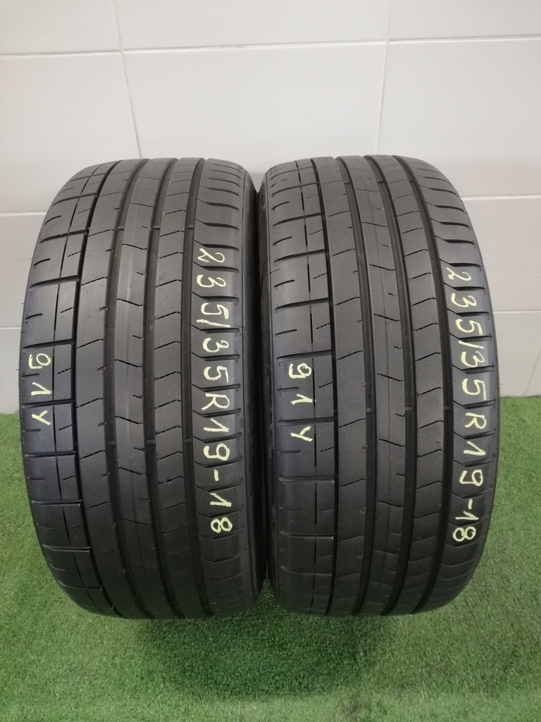 235 35 19 PIRELLI PZERO 91Y