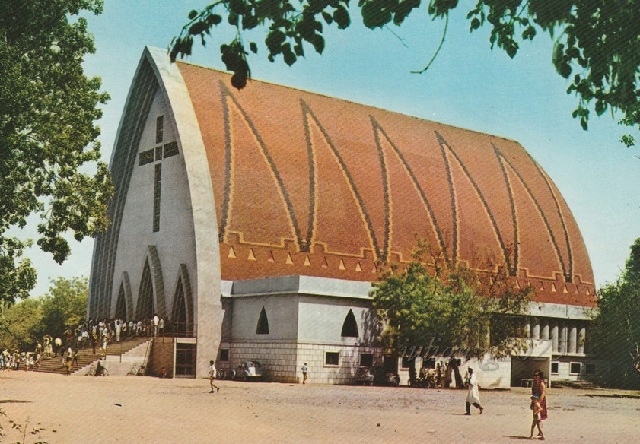 CZAD - N'djamena ( katedra )