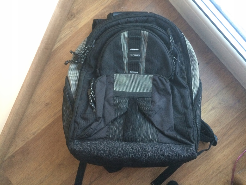 Plecak Targus laptopa Backpack TSB212 z pokrowcem