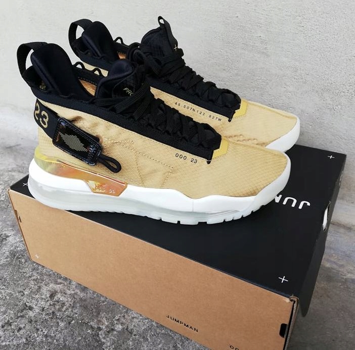 jordan 720 gold