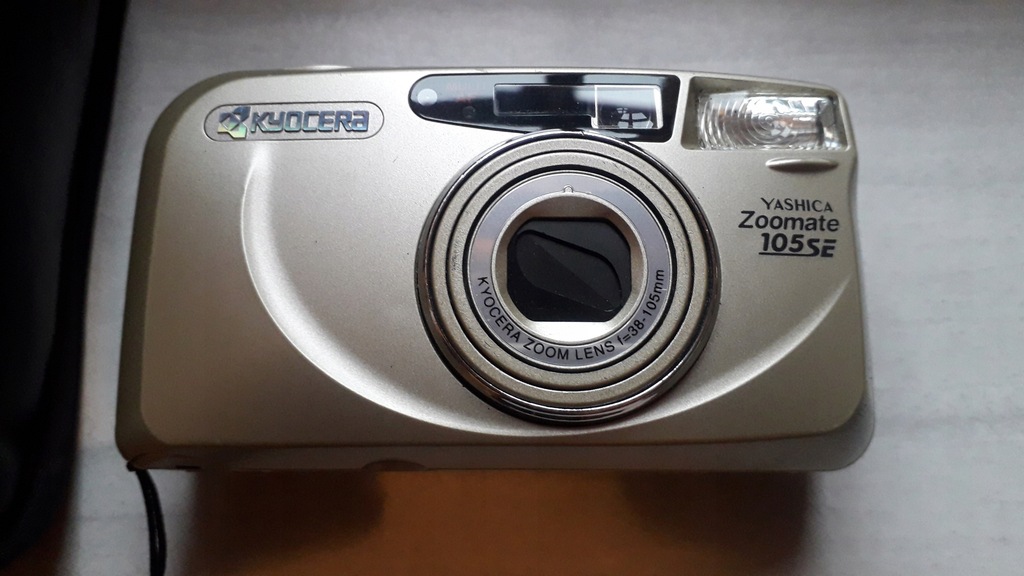 Kyocera Yashica Zoomate 105se małpka szampański ładny stan pokrowiec bcm