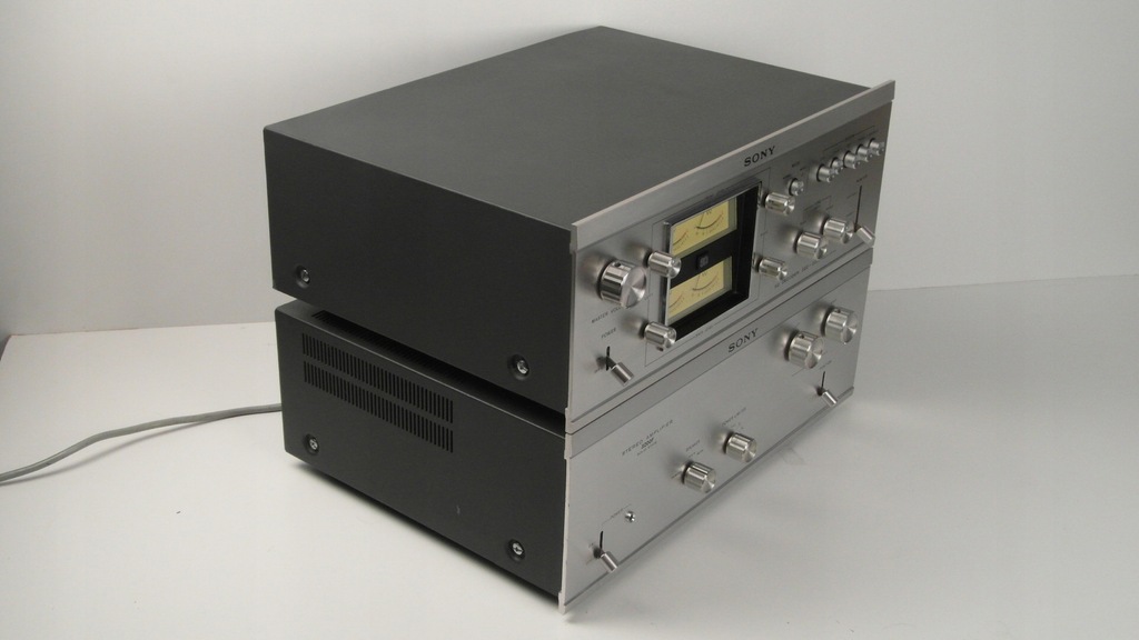 Kolekcionerski Zestaw SONY TA-3200F/SQD-2020 1970r