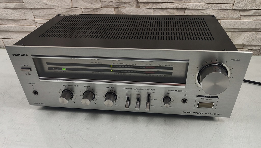 Toshiba SB445 Stereo Integrated Amplifier (1980) 12590734545