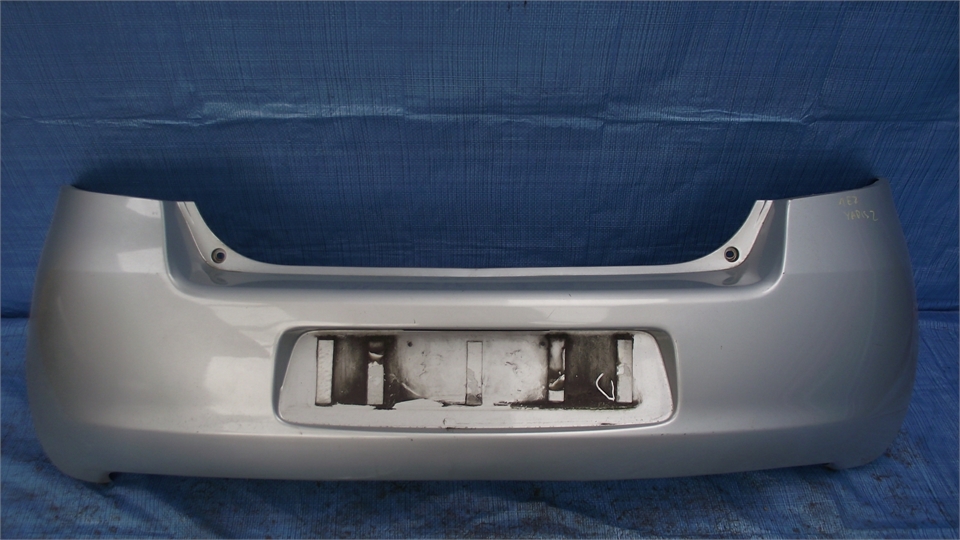 Toyota Yaris Ii Zderzak Tył Tylny Demontaż - 7151285387 - Oficjalne Archiwum Allegro