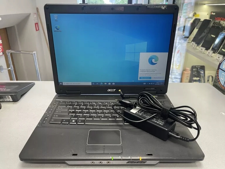 LAPTOP ACER EXTENSA 563OEZ