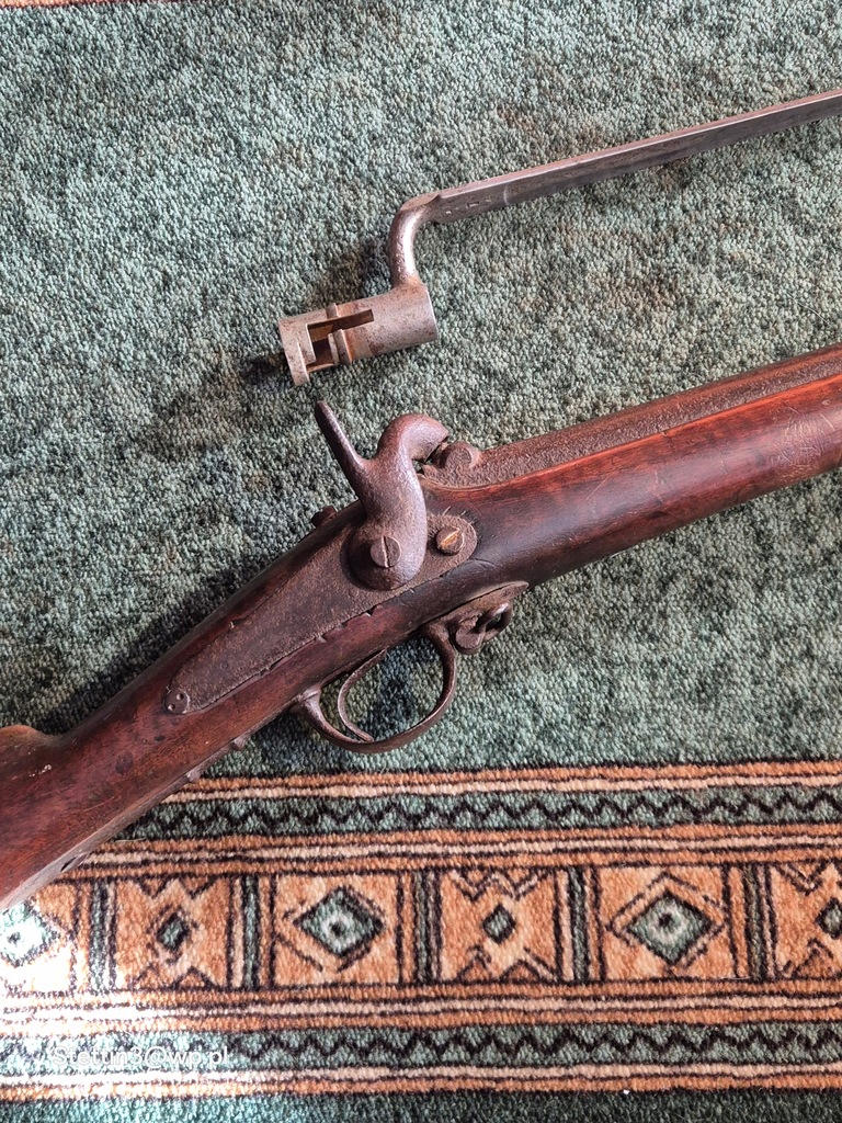 Francuski karabin żandarmerii M. 1842 z bagnetem