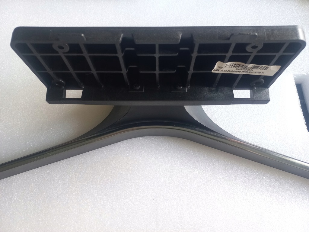 Stopa, noga, podstawa z Samsung UE40J6300AW