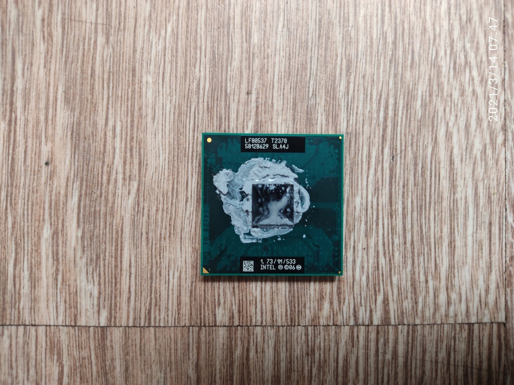 Intel Pentium T2370 SLA4J