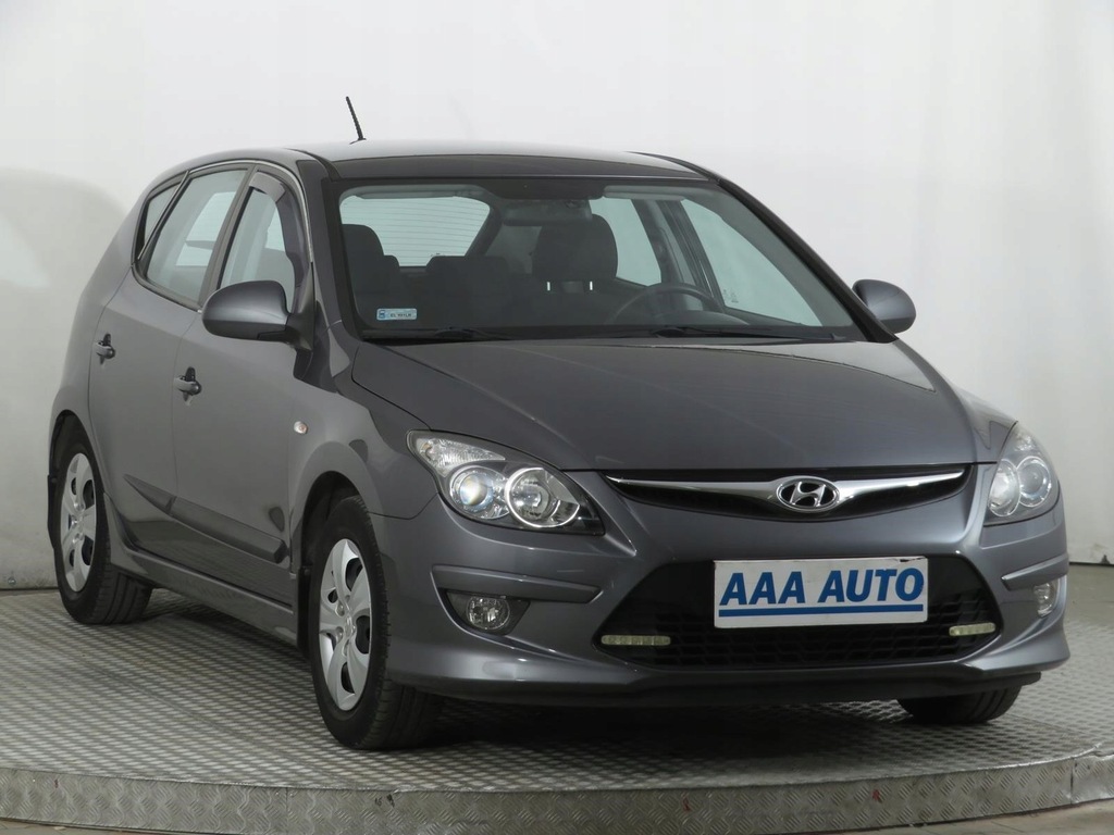 Hyundai i30 1.6 CVVT , Salon Polska 8438095714