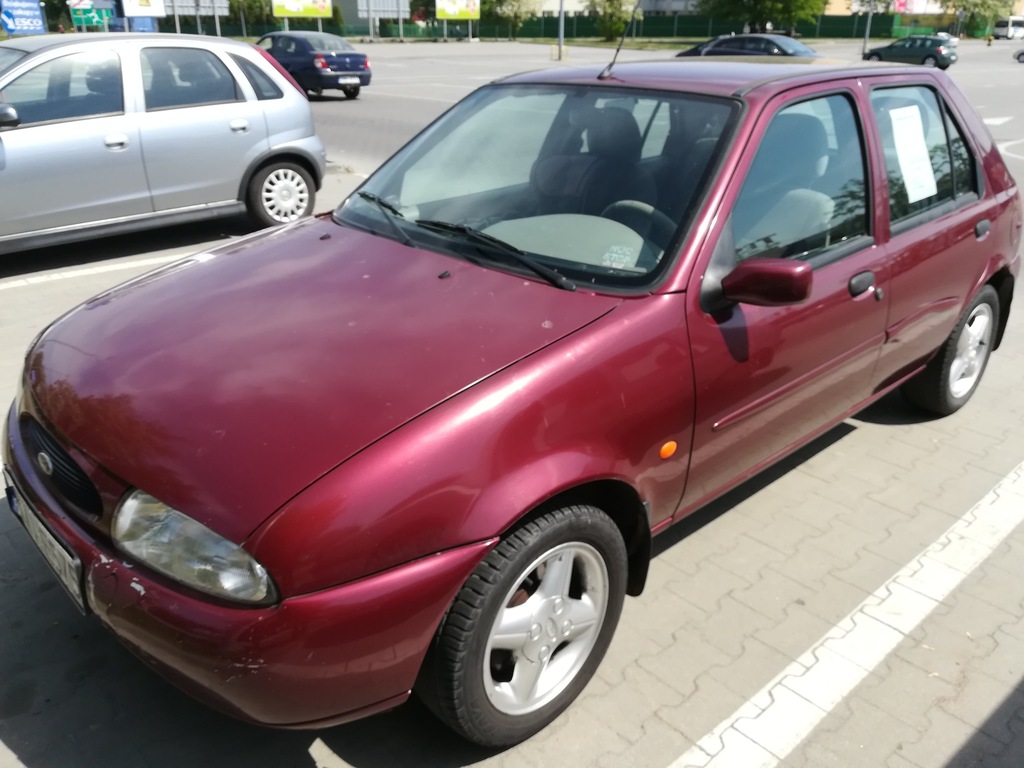 FORD FIESTA GHIA 1999