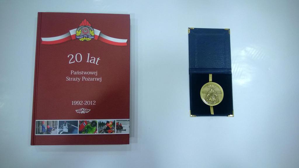 Album "20 lat PSP" + medal