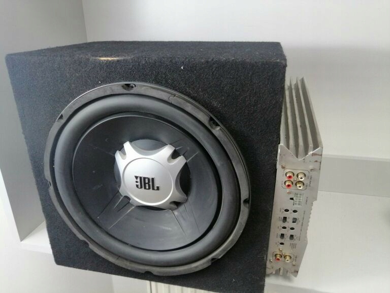 TUBA BASOWA JBL ZE WZMACNIACZEM TOXIC TX-1000