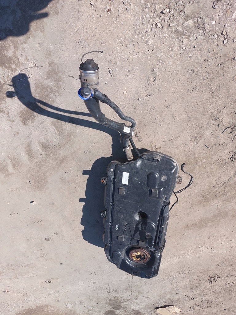 Mini Cooper Countryman R60 r62 14r 1.6 zbiornik bak paliwa pompka