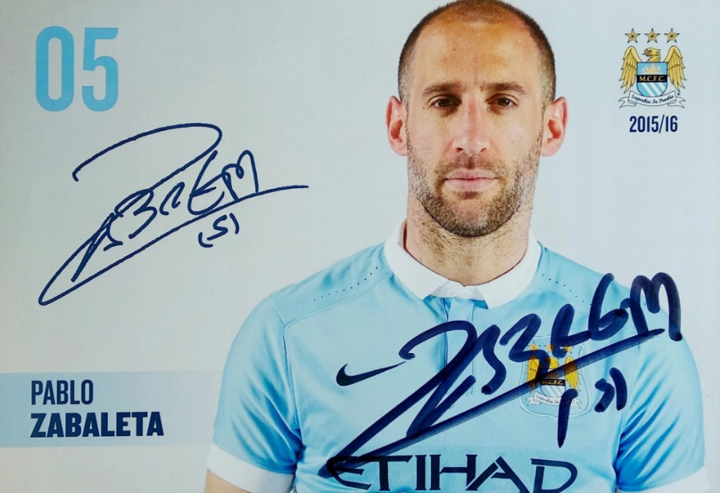 Pablo Zabaleta Manchester City autograf