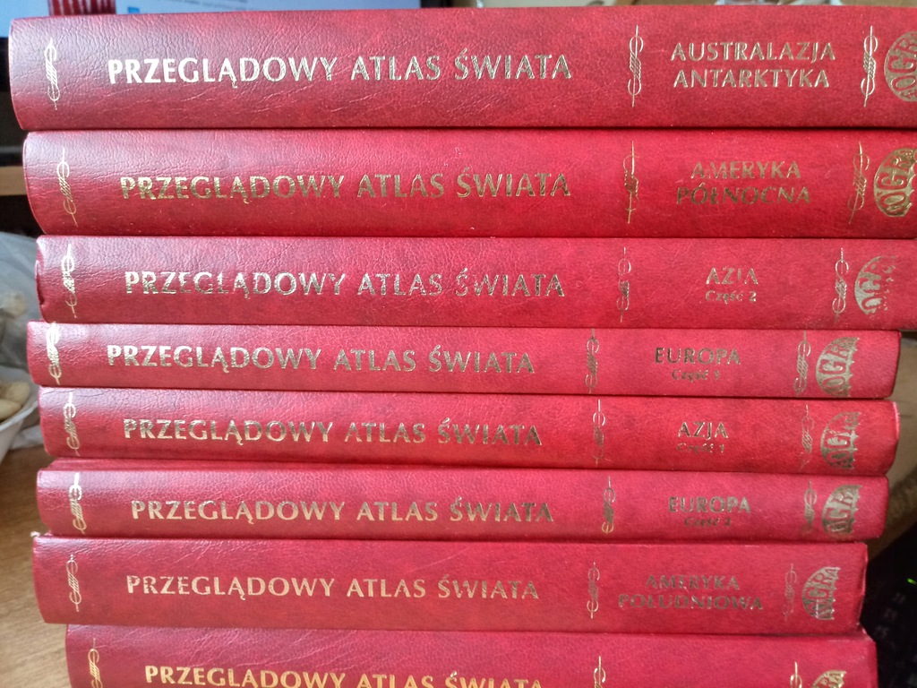 Przeglądowy Atlas Świata 8 tomów / b