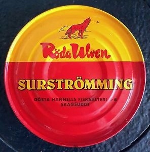 SURSTROMMING KISZONE ŚLEDZIE /Roda Ulven/