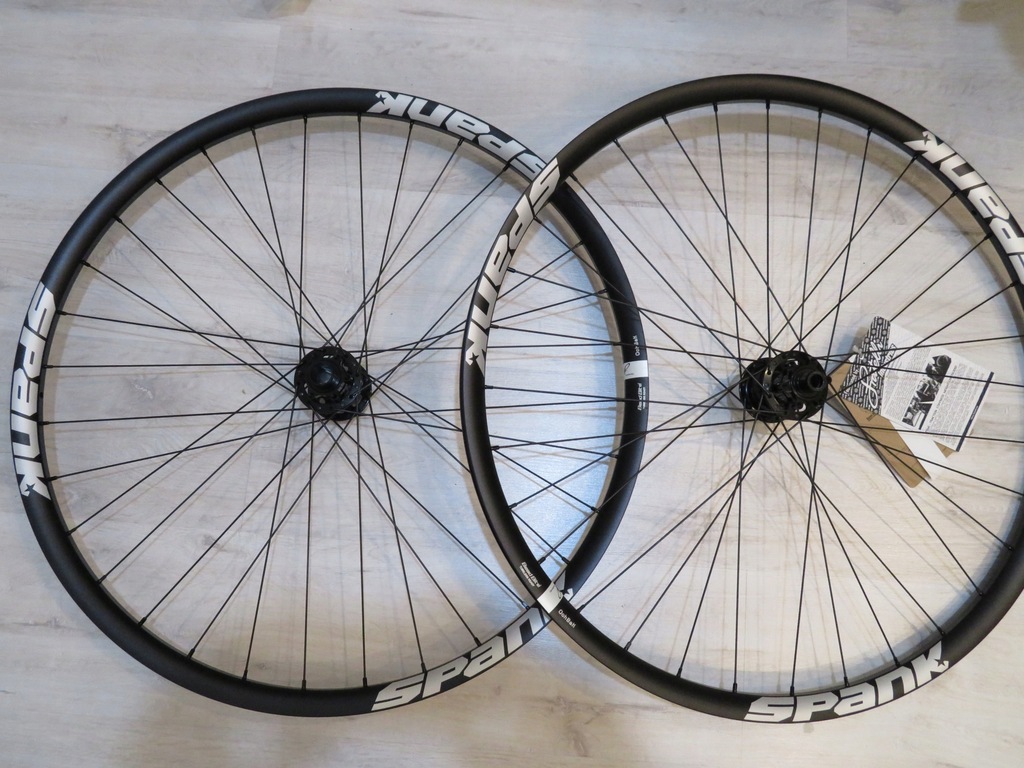 KOŁA SPANK SPIKE RACE 33 29