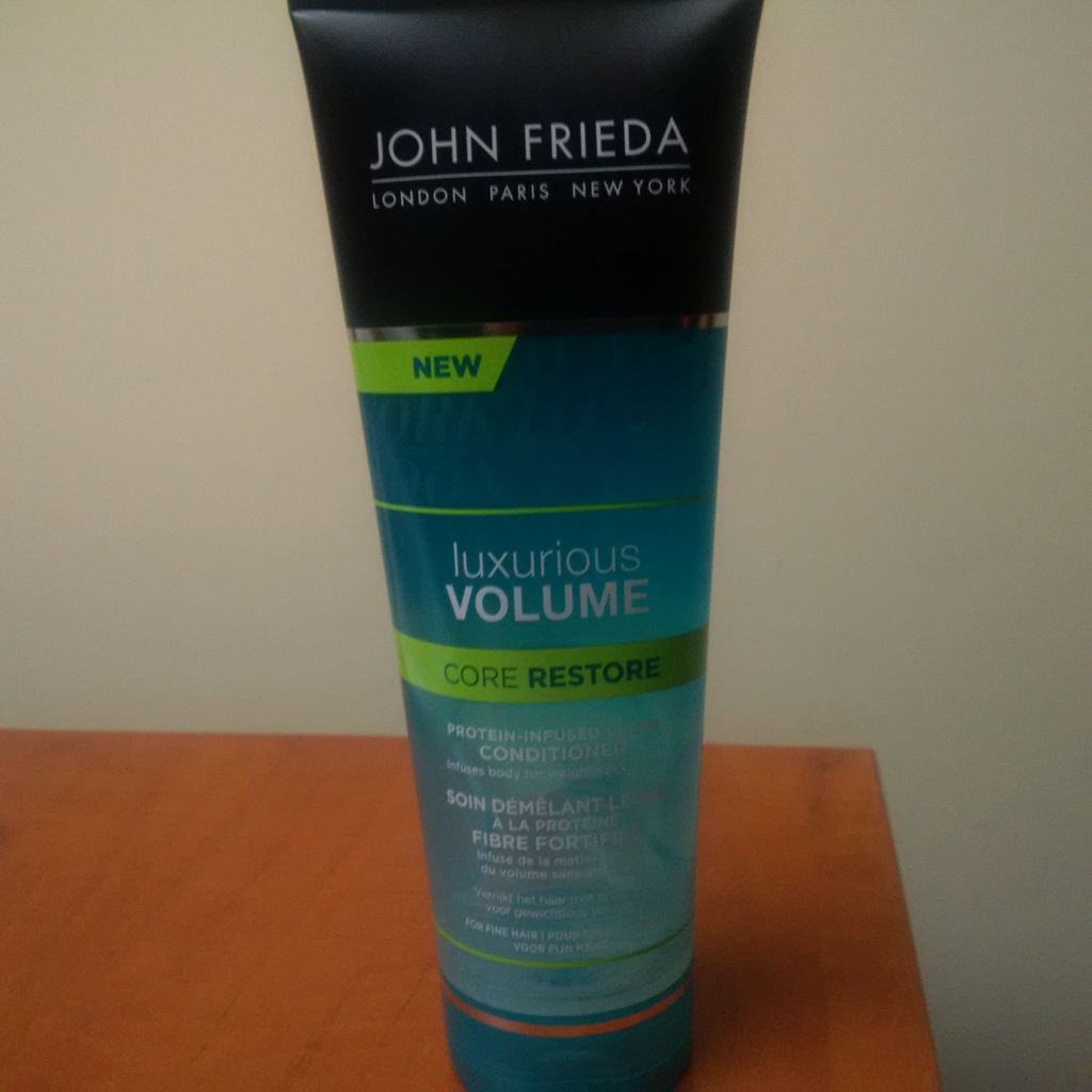 John Frieda Volume odżywka